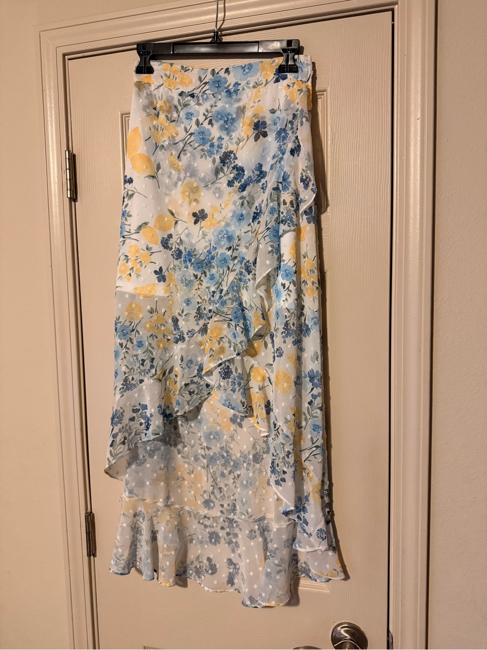Francesca's Collections Blue, Yellow and White Floral High-Low Skirt